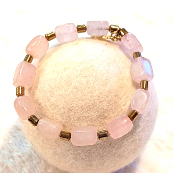 Rose Quartz Beaded Stretchy Bracelet with Goldtone Accent Beads - Picture 6 of 9